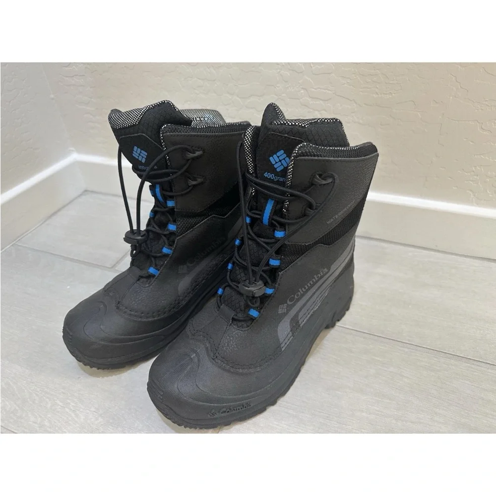 Columbia Kids' Bugaboot Omni-Heat Waterproof Winter Boots in Black Size 7